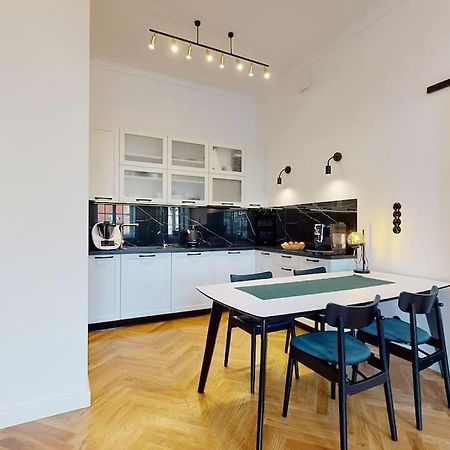 Big Modern Apart - Market Square - Nice View - Next To Town Hall Apartment Wroclaw Exterior photo